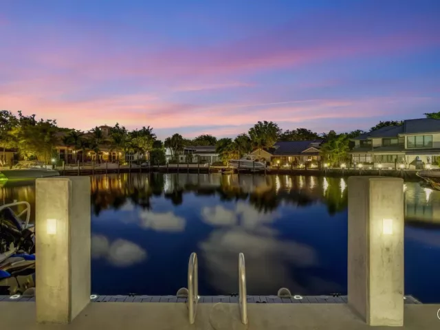 4-bedroom home for sale in Fort Lauderdale - 41 S COMPASS Drive - MondialRealty