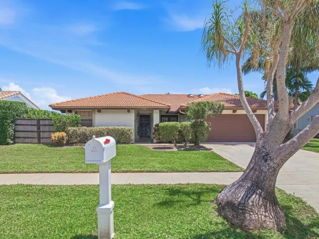 3-bedroom home for rent in Boca Raton - 7000 NW 4th Avenue - MondialRealty