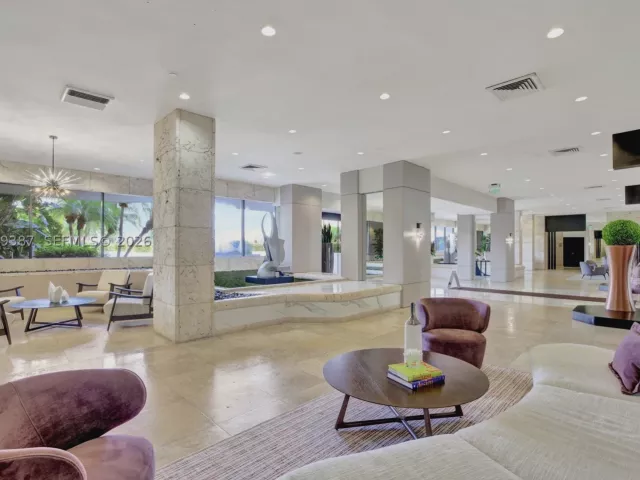 2-bedroom condo for rent in Aventura - 1000 Island Blvd 1510 - MondialRealty