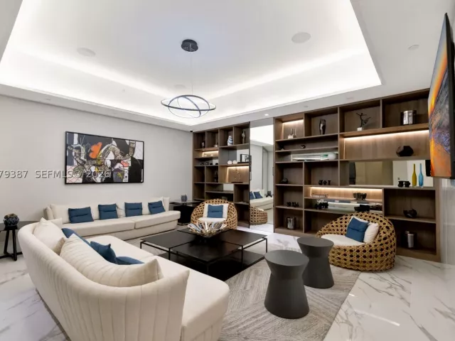 2-bedroom condo for rent in Aventura - 1000 Island Blvd 1510 - MondialRealty