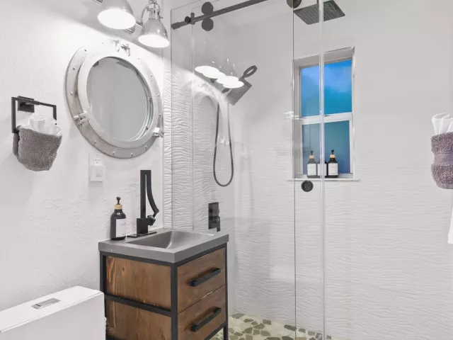 3-bedroom home for sale in Fort Lauderdale - 1521 SW 4th Avenue - MondialRealty