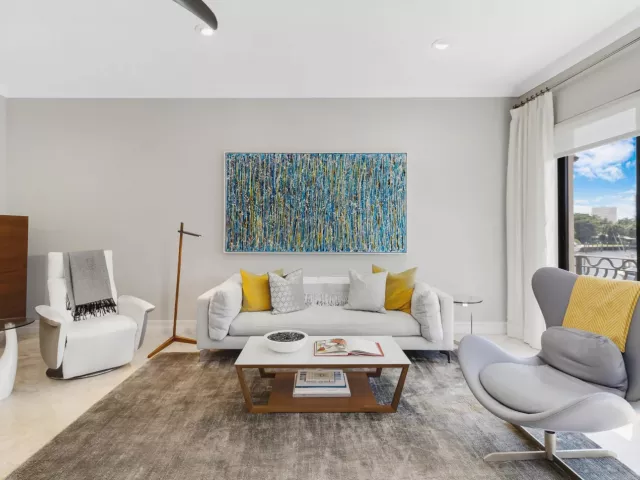 4-bedroom home for sale in Pompano Beach - 2166 SE 7TH Street 2166 - MondialRealty