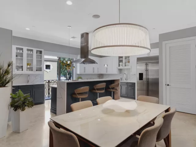 4-bedroom home for sale in Pompano Beach - 2166 SE 7TH Street 2166 - MondialRealty