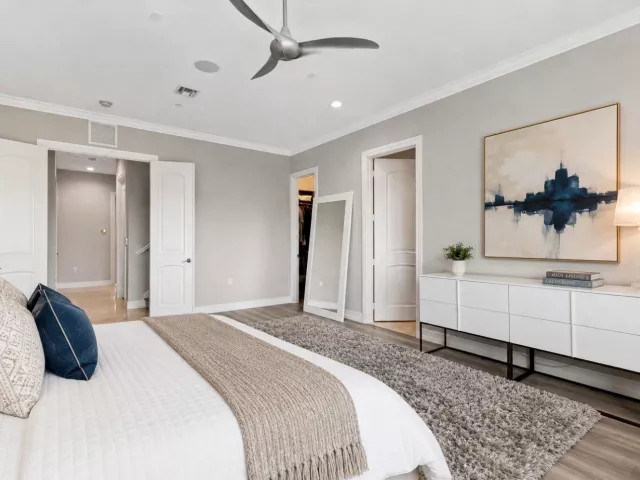 4-bedroom home for sale in Pompano Beach - 2166 SE 7TH Street 2166 - MondialRealty