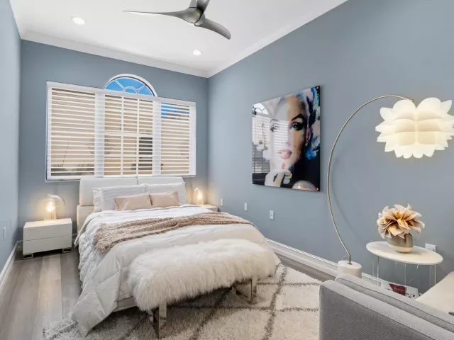 4-bedroom home for sale in Pompano Beach - 2166 SE 7TH Street 2166 - MondialRealty