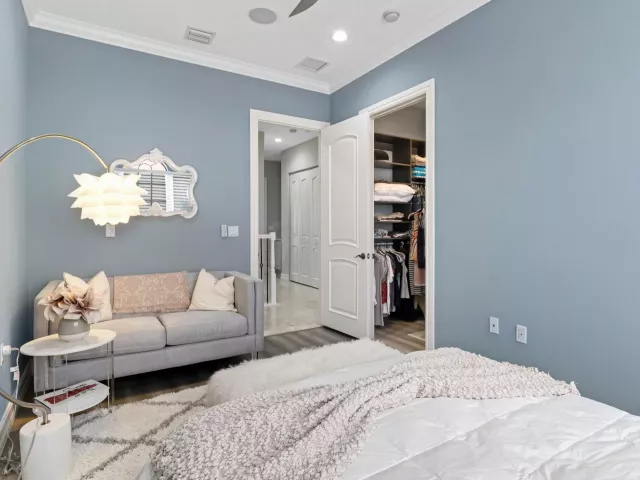 4-bedroom home for sale in Pompano Beach - 2166 SE 7TH Street 2166 - MondialRealty
