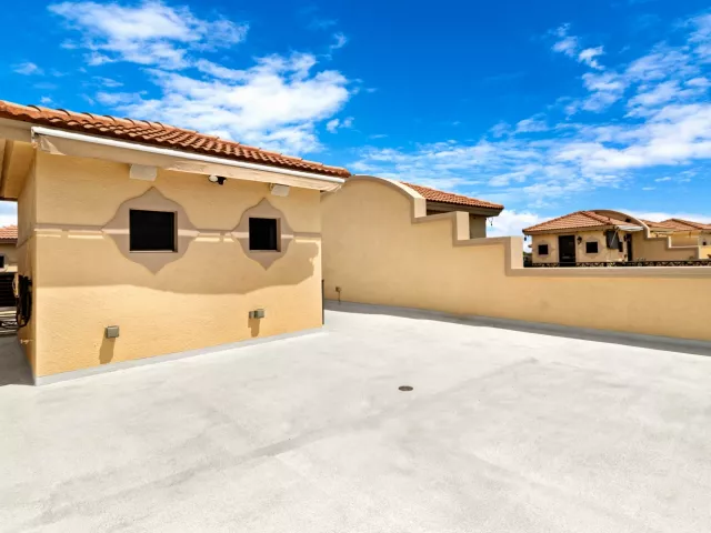 4-bedroom home for sale in Pompano Beach - 2166 SE 7TH Street 2166 - MondialRealty