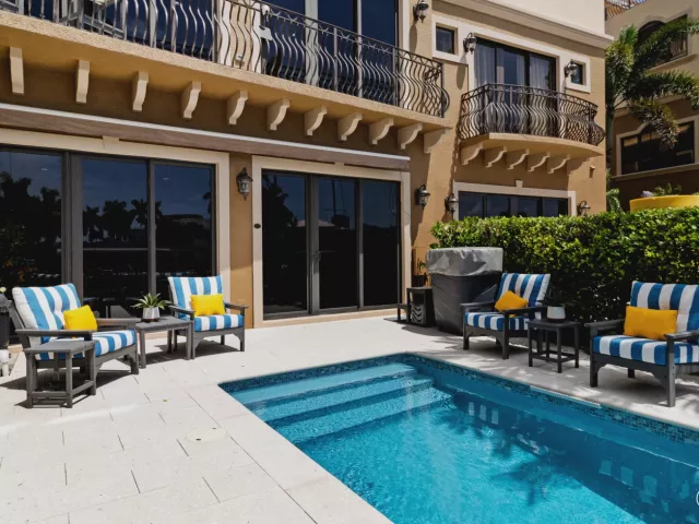 4-bedroom home for sale in Pompano Beach - 2166 SE 7TH Street 2166 - MondialRealty
