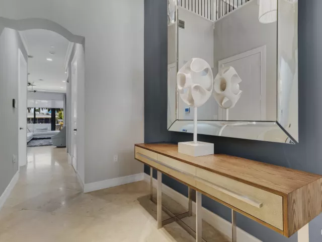 4-bedroom home for sale in Pompano Beach - 2166 SE 7TH Street 2166 - MondialRealty