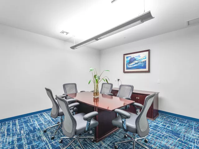 2-bedroom condo for sale in Fort Lauderdale - 1819 SE 17TH Street 708 - MondialRealty