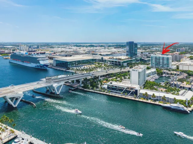 2-bedroom condo for sale in Fort Lauderdale - 1819 SE 17TH Street 708 - MondialRealty