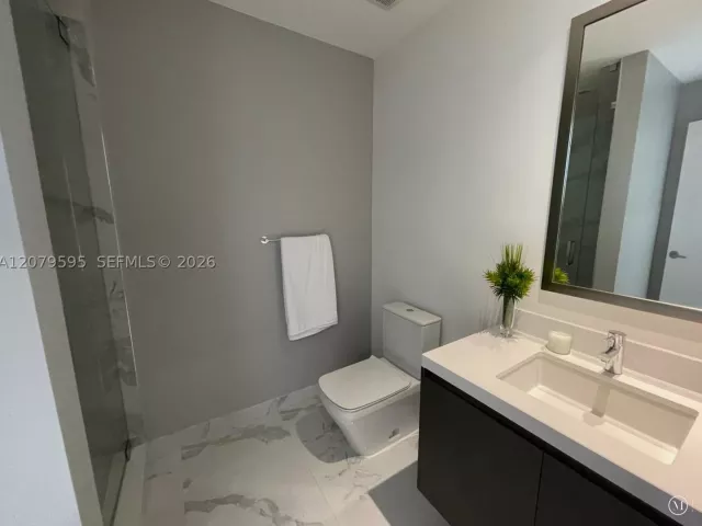 3-bedroom condo for rent in Miami - 851 NE 1st Ave 1511 - MondialRealty