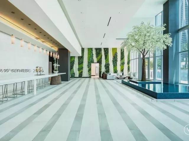 3-bedroom condo for rent in Miami - 851 NE 1st Ave 1511 - MondialRealty