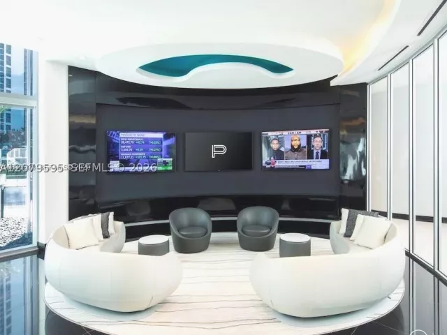 3-bedroom condo for rent in Miami - 851 NE 1st Ave 1511 - MondialRealty