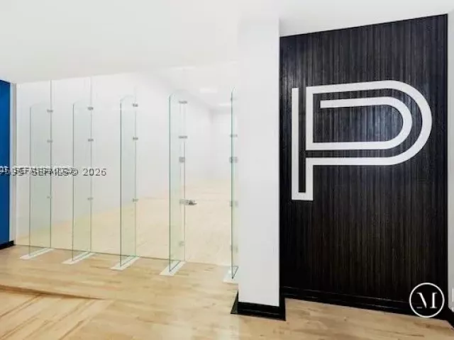 3-bedroom condo for rent in Miami - 851 NE 1st Ave 1511 - MondialRealty