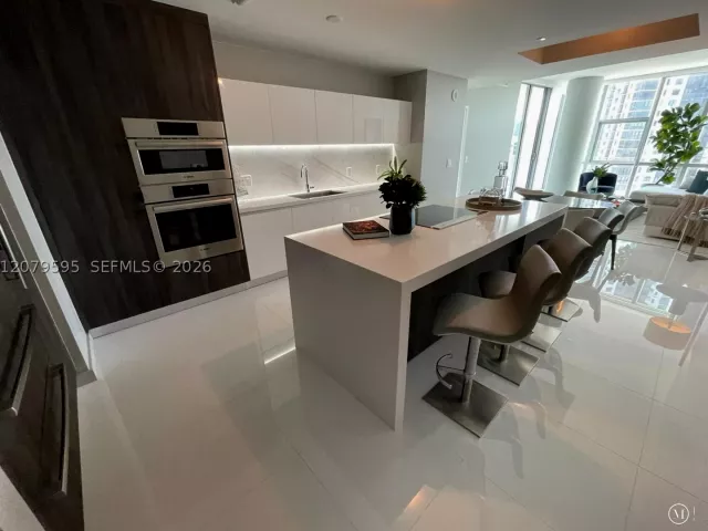 3-bedroom condo for rent in Miami - 851 NE 1st Ave 1511 - MondialRealty
