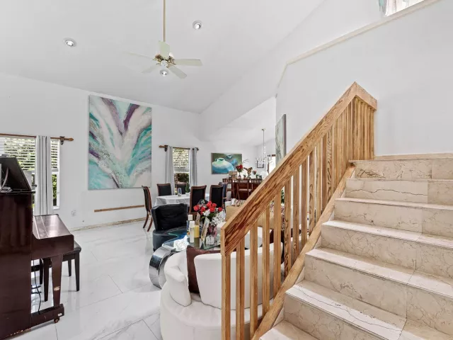 4-bedroom home for rent in Boca Raton - 2350 NW 5TH Avenue - MondialRealty