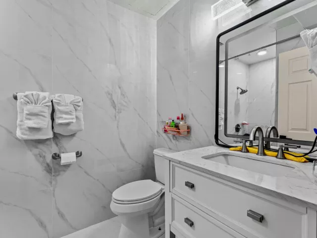 4-bedroom home for rent in Boca Raton - 2350 NW 5TH Avenue - MondialRealty