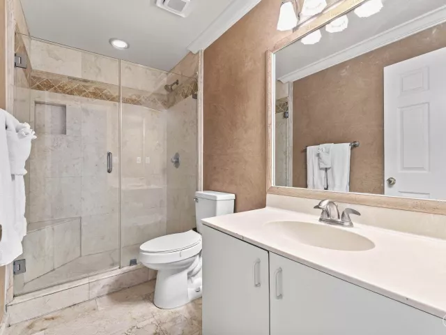 4-bedroom home for rent in Boca Raton - 2350 NW 5TH Avenue - MondialRealty