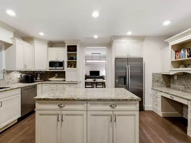 3-bedroom home for sale in Coral Gables - 1510 Ferdinand St - MondialRealty