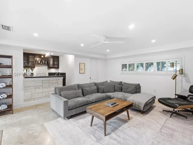 3-bedroom home for sale in Coral Gables - 1510 Ferdinand St - MondialRealty