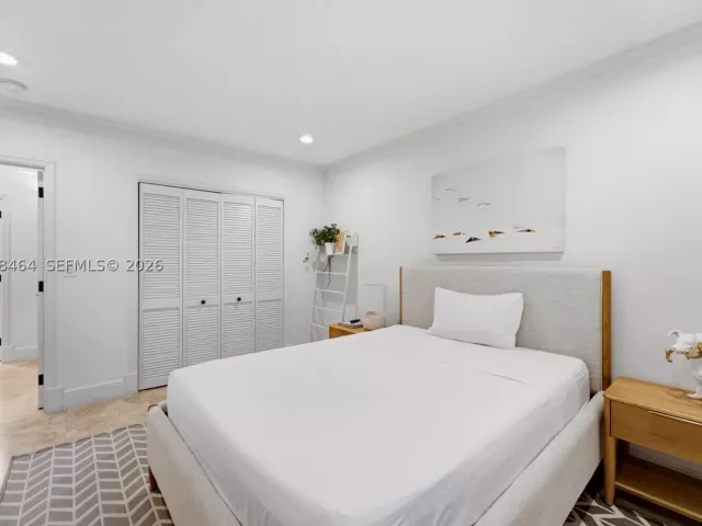 3-bedroom home for sale in Coral Gables - 1510 Ferdinand St - MondialRealty
