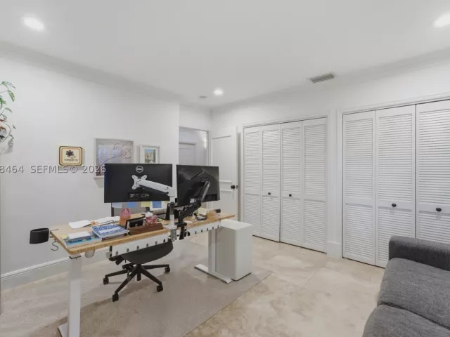 3-bedroom home for sale in Coral Gables - 1510 Ferdinand St - MondialRealty