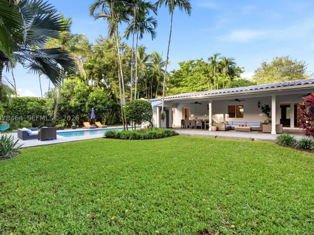 3-bedroom home for sale in Coral Gables - 1510 Ferdinand St - MondialRealty