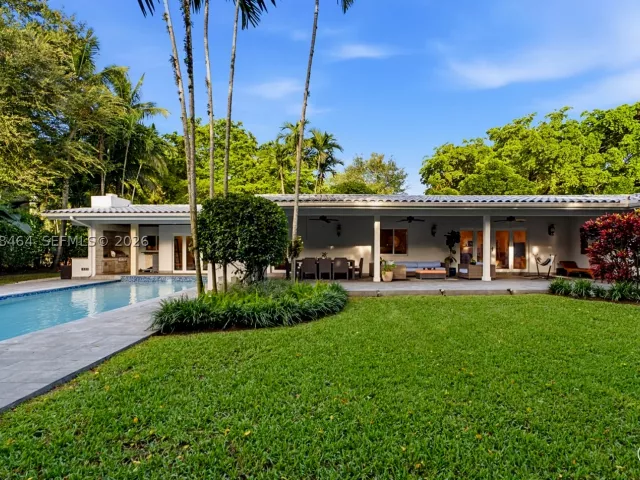 3-bedroom home for sale in Coral Gables - 1510 Ferdinand St - MondialRealty