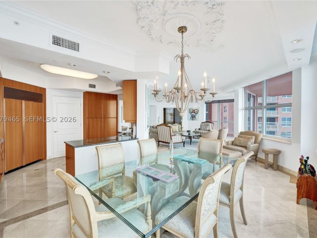 3-bedroom condo for sale in Fort Lauderdale - 2100 N Ocean Blvd 18B - MondialRealty