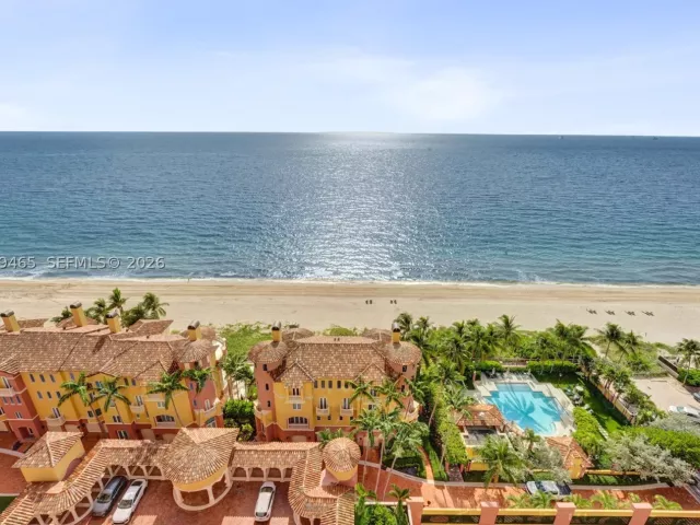 3-bedroom condo for sale in Fort Lauderdale - 2100 N Ocean Blvd 18B - MondialRealty