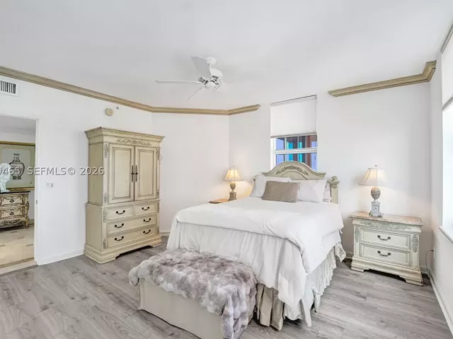 3-bedroom condo for sale in Fort Lauderdale - 2100 N Ocean Blvd 18B - MondialRealty