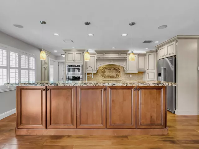 3-bedroom home for rent in Boca Raton - 1008 SW 12TH Avenue - MondialRealty