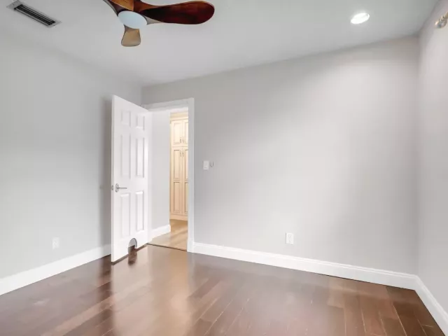 3-bedroom home for rent in Boca Raton - 1008 SW 12TH Avenue - MondialRealty