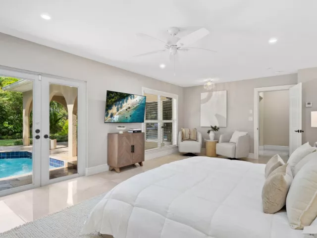3-bedroom home for sale in Fort Lauderdale - 901 SE 6TH Street - MondialRealty