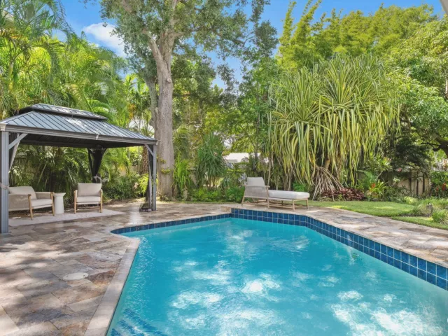 3-bedroom home for sale in Fort Lauderdale - 901 SE 6TH Street - MondialRealty