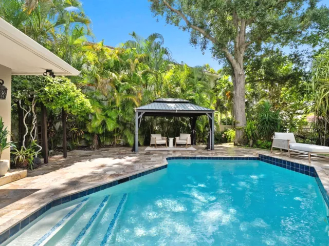 3-bedroom home for sale in Fort Lauderdale - 901 SE 6TH Street - MondialRealty