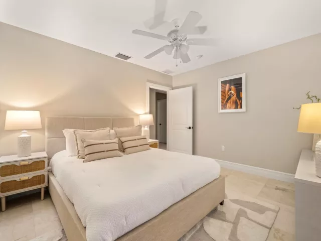 3-bedroom home for sale in Fort Lauderdale - 901 SE 6TH Street - MondialRealty