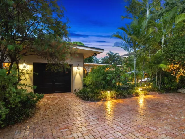 3-bedroom home for sale in Fort Lauderdale - 901 SE 6TH Street - MondialRealty