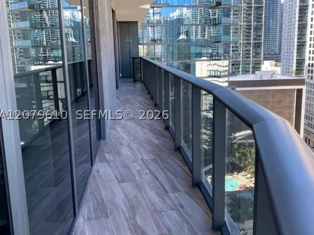 3-bedroom condo for sale in Miami - 801 S Miami Ave 1804 - MondialRealty