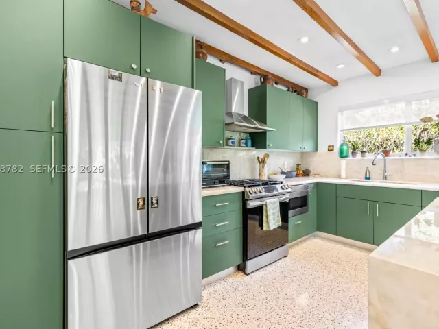 3-bedroom home for sale in Miami - 6811 SW 48th Ter - MondialRealty