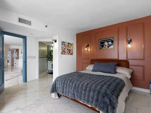 3-bedroom condo for rent in Aventura - 1000 W Island Blvd 2803 - MondialRealty