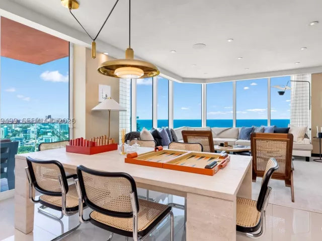 3-bedroom condo for sale in Miami Beach - 300 S Pointe Dr 2005 - MondialRealty