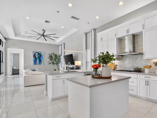 5-bedroom home for sale in Delray Beach - 16740 STRASBOURG Lane - MondialRealty