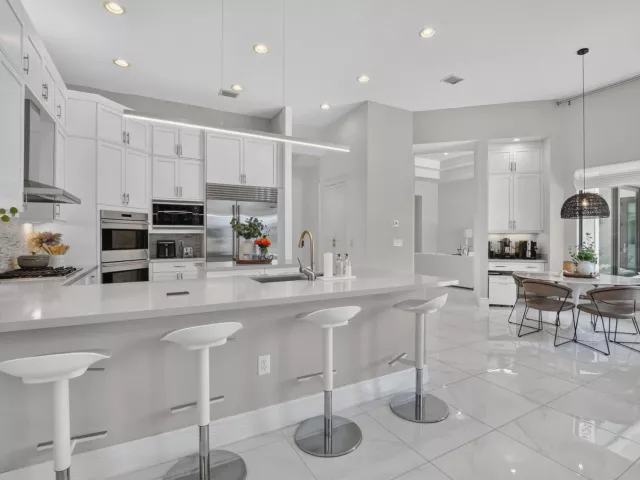5-bedroom home for sale in Delray Beach - 16740 STRASBOURG Lane - MondialRealty