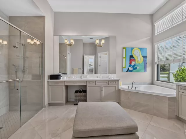 5-bedroom home for sale in Delray Beach - 16740 STRASBOURG Lane - MondialRealty