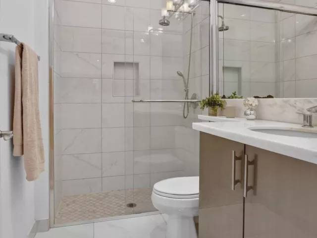 5-bedroom home for sale in Delray Beach - 16740 STRASBOURG Lane - MondialRealty