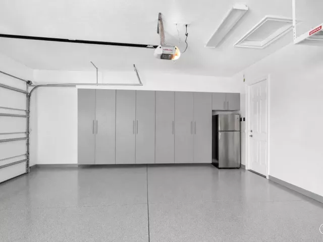 5-bedroom home for sale in Delray Beach - 16740 STRASBOURG Lane - MondialRealty
