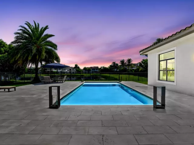 5-bedroom home for sale in Delray Beach - 16740 STRASBOURG Lane - MondialRealty