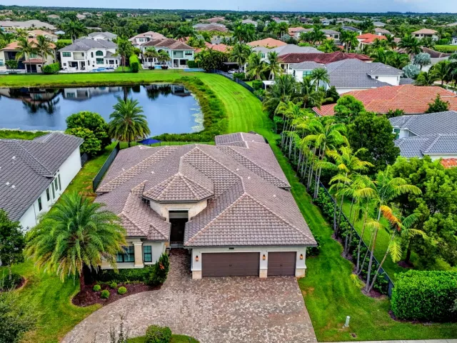 5-bedroom home for sale in Delray Beach - 16740 STRASBOURG Lane - MondialRealty